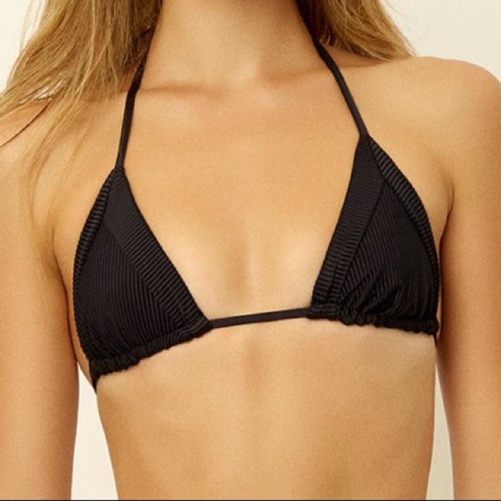 Frankie’s Bikinis Black Sky Top